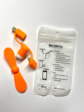 Lade das Bild in den Galerie-Viewer, Ventilator Orange – Tragbarer Handy-Ventilator mit 3-in-1 Anschluss (USB-C, Micro-USB, iPhone)
