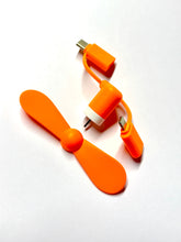 Lade das Bild in den Galerie-Viewer, Ventilator Orange – Tragbarer Handy-Ventilator mit 3-in-1 Anschluss (USB-C, Micro-USB, iPhone)
